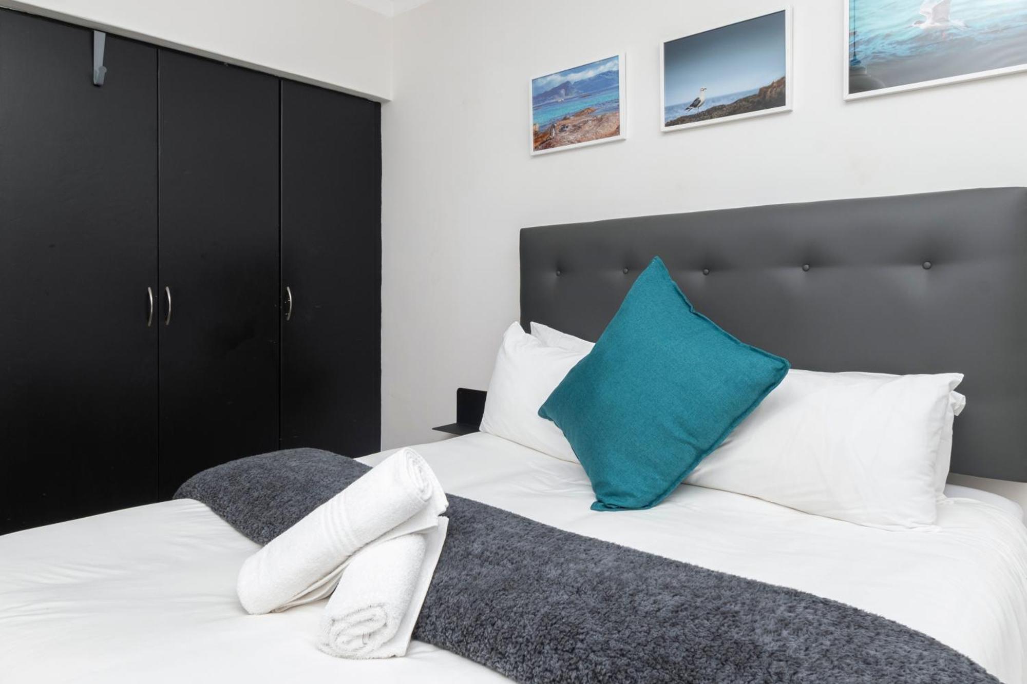 Lovely Seapoint Escape Cape Town